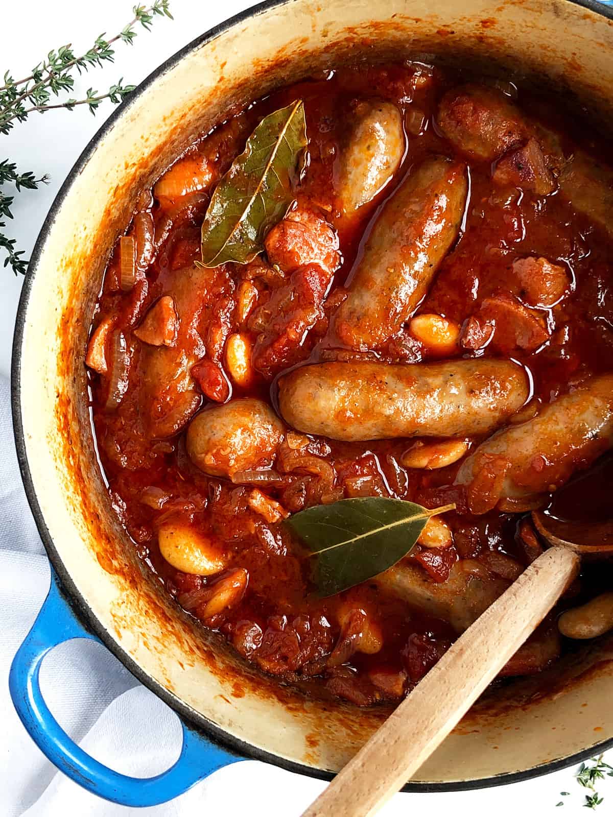 Hairy Bikers’ Sausage and Bean Casserole – Catch 77 CIC