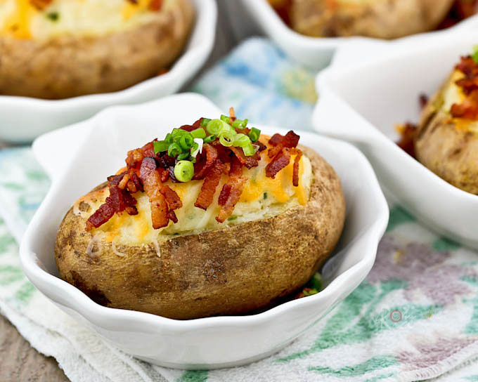 Stuffed Baked Potatoes with Cream Cheese and Bacon – Catch 77 CIC